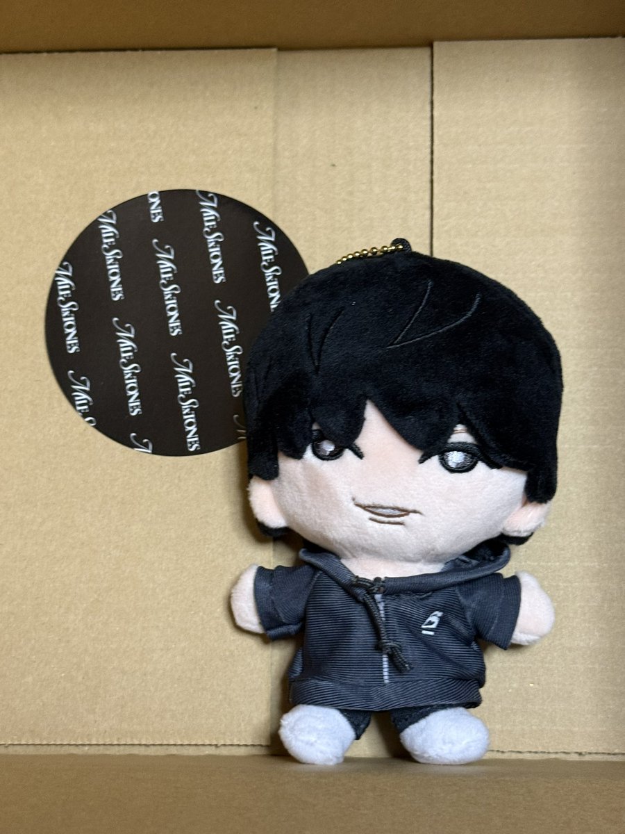 佐川急便さんからのお荷物受け取った ファミクラストアで注文した