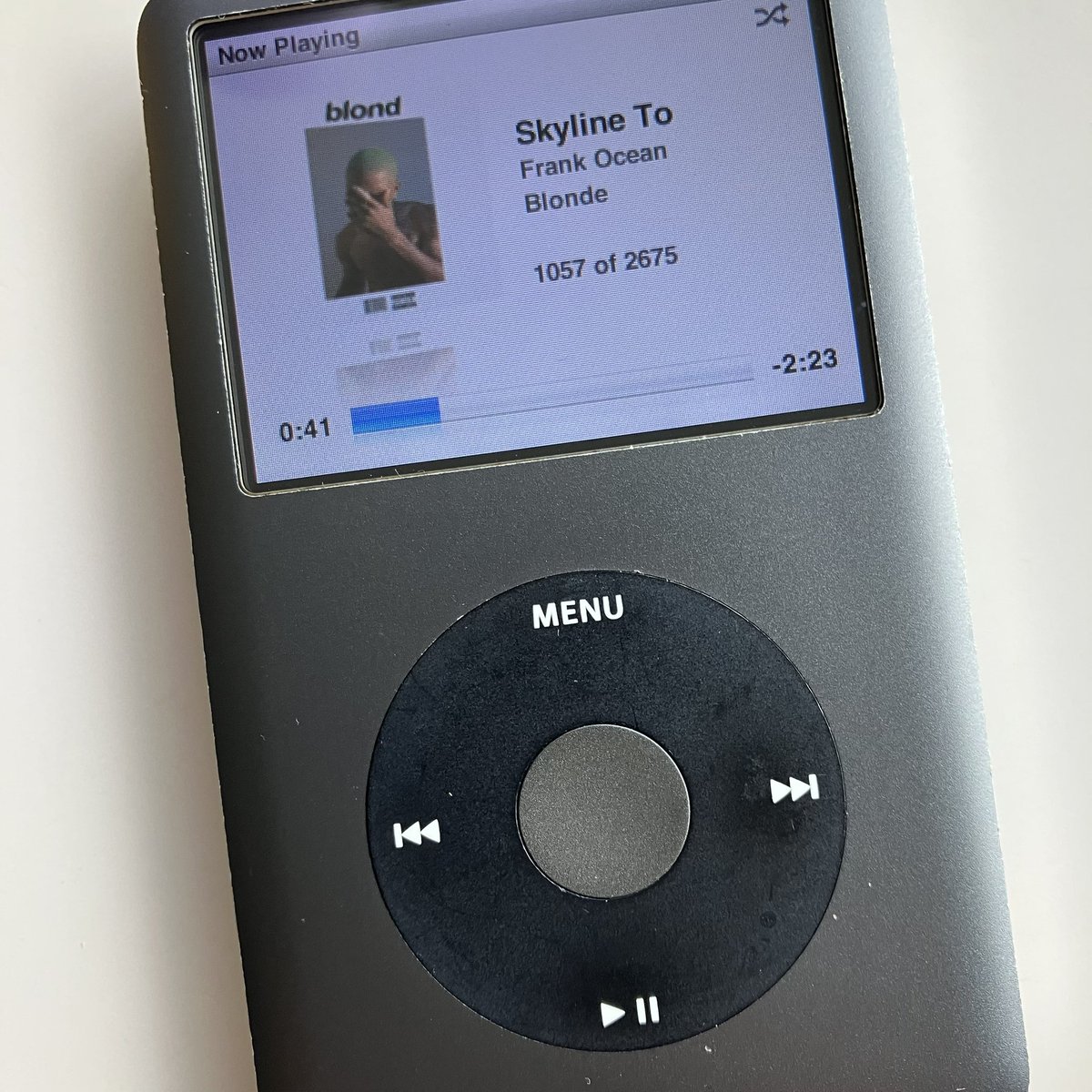 Sally_812's tweet image. 🎵Skyline To _ Frank Ocean 

#ipodclassic
#lunchtime 🍴
#frankocean