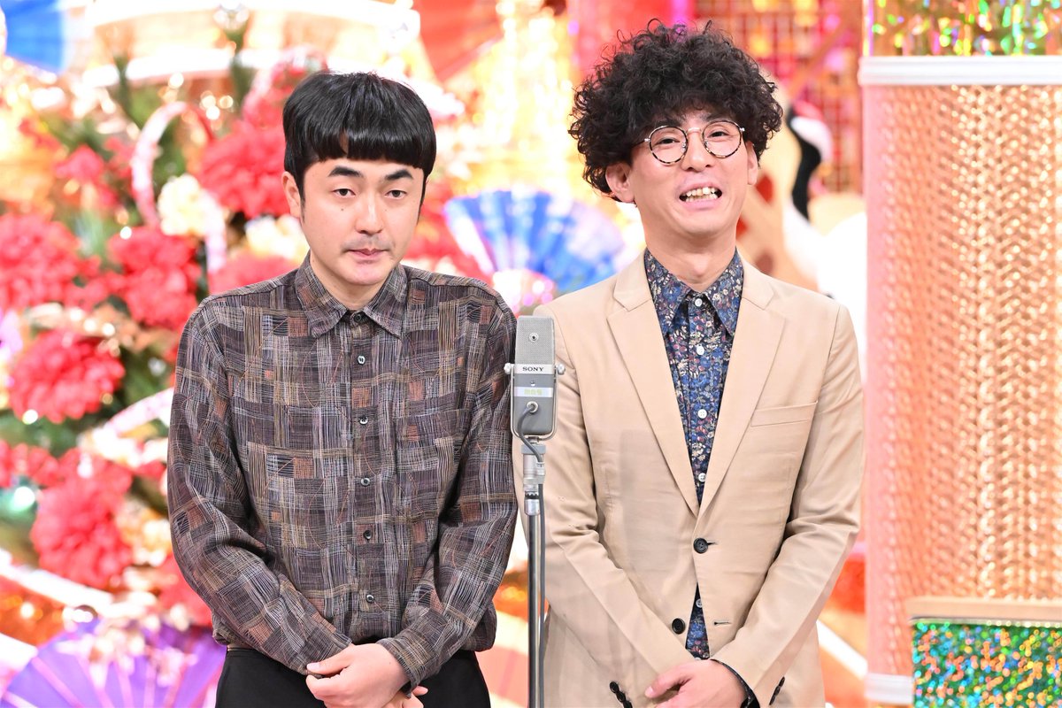 oricon's tweet photo. MBS、大みそか恒例の漫才特番
たくろう登場
⠀
🔻35組 出演時間
https://t.co/TgzpoYF3JY
⠀
メッセンジャー
ブラマヨ
チュートリアル
NON STYLE
なすなかにし
見取り図
ニッポンの社長
ガクテンソク
ミルクボーイ
吉田たち
ツートライブ
ちょんまげラーメン
カベポスター
豪快キャプテン
バッテリィズ
フースーヤ
COWCOW
シャンプーハット
テンダラー
笑い飯
チキチキジョニー
フットボールアワー
ザ・プラン9
ギャロップ
スーパーマラドーナ
藤崎マーケット
たくろう
ダブルヒガシ
ドーナツ・ピーナツ
天才ピアニスト
ほか