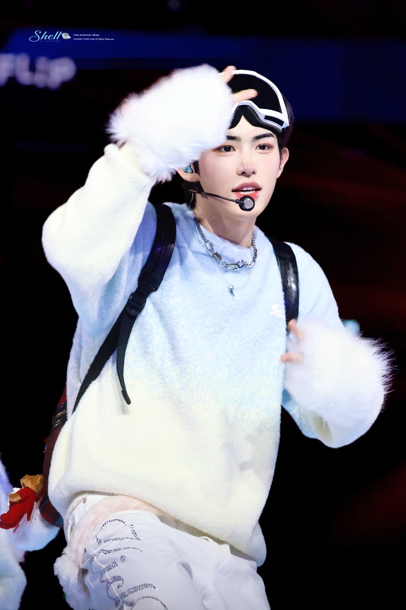 shell_minje's tweet image. 251225 SBS

#킥플립 #KickFlip #민제 #MINJE