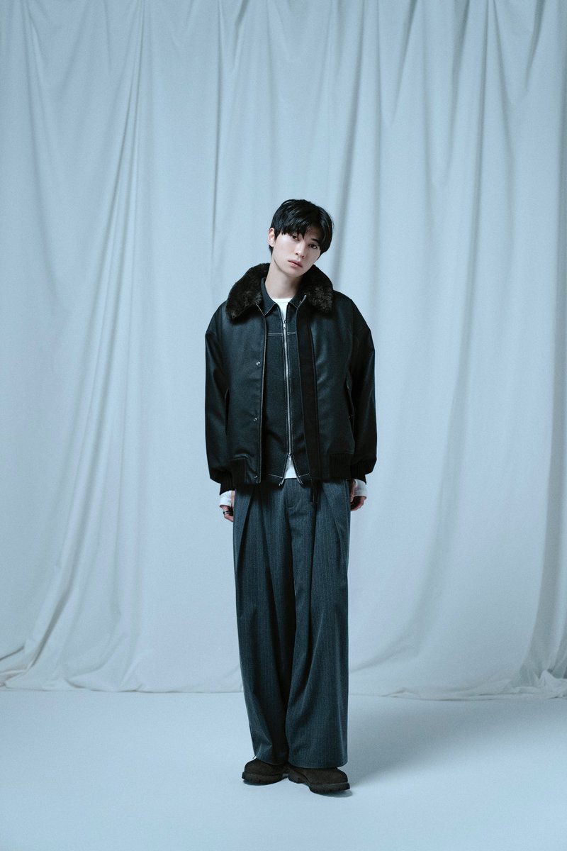 WEGO_press's tweet photo. #WEGOOUTER

取り外し可能な襟ファーで気分やシーンに合わせて自由にアレンジ🖤
PU素材ならではの程よい光沢感で冬のデートコーデにぴったり！

□PU2WAYフライトブルゾン
￥7,699 tax in
https://t.co/LDQUPHcrwD https://t.co/egUhEniHKV