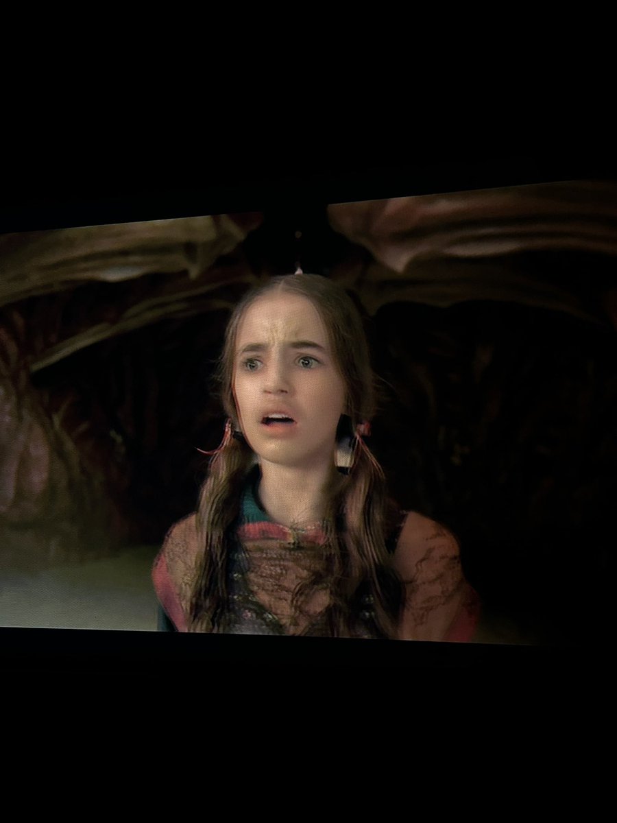 rucostxs's tweet image. cara se eu fosse a holly eu acho que eu começaria a chorar, olha isso mano pqp.  #ST5Spoilers