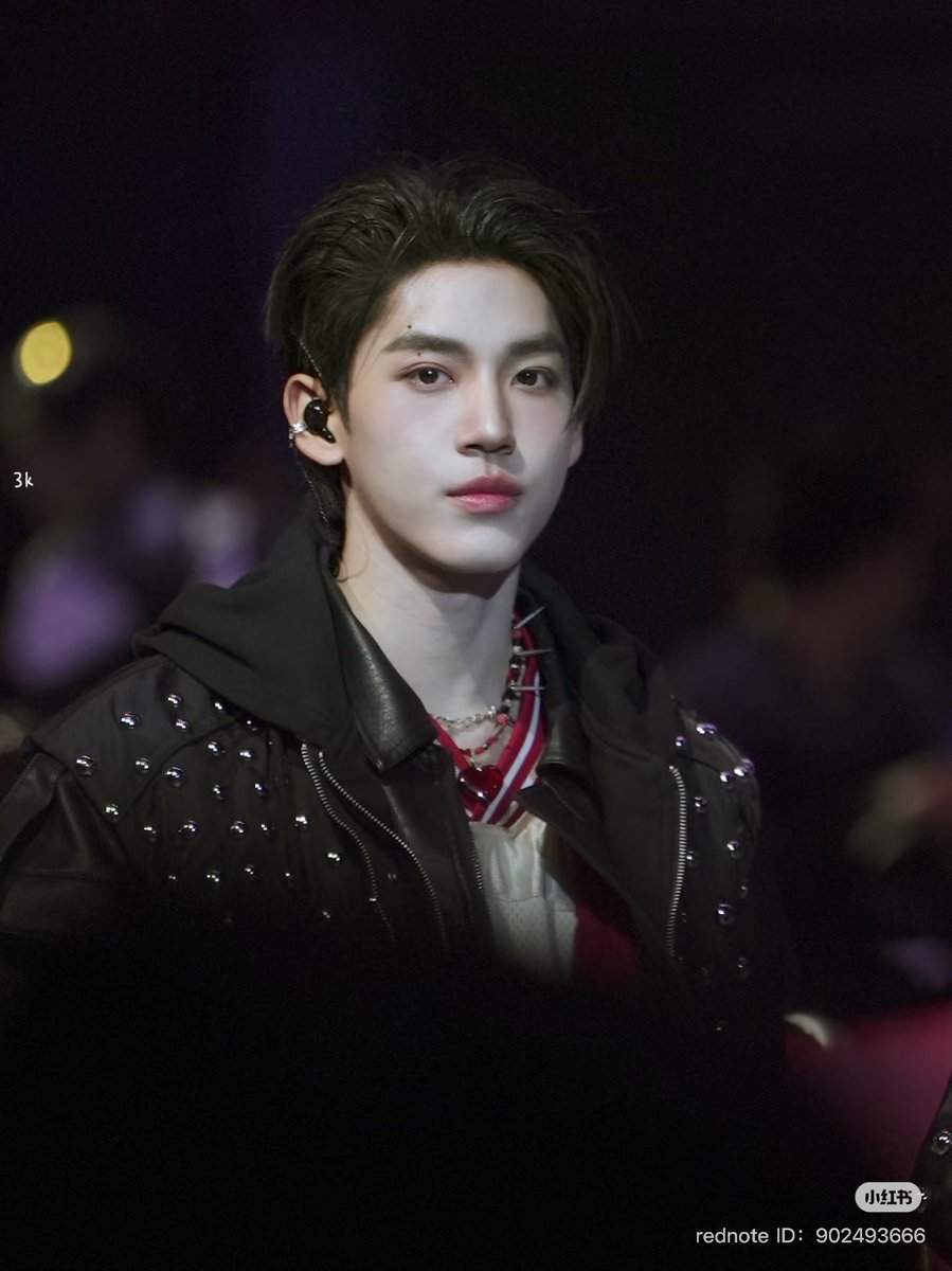 mnannancy's tweet image. แอลม่อนหล่อมากกก  🫶💙
อย่าจิกกล้องแบบน้าน ใจละลายหมดแล้ว
ลูกอ้วรของจั๊น

*ยังไม่ออกจากงาน 

ขออนุญาตเจ้าของรูปนะค้า 

#GMMTVStarlympics2025 #Almondbabybigboy #AlmondProgress 
#PSPW