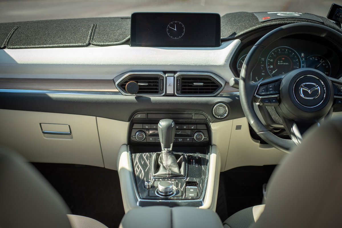 本日〜15:00のご注文で、年内発送締め切りとなります。15:00以降のご注文は2026/1/7〜順次発送となります🙇🏻‍♀️
※対象商品:在庫商品(インテリアシート類)
※受注生産品は対象外となりますのでご注意ください。