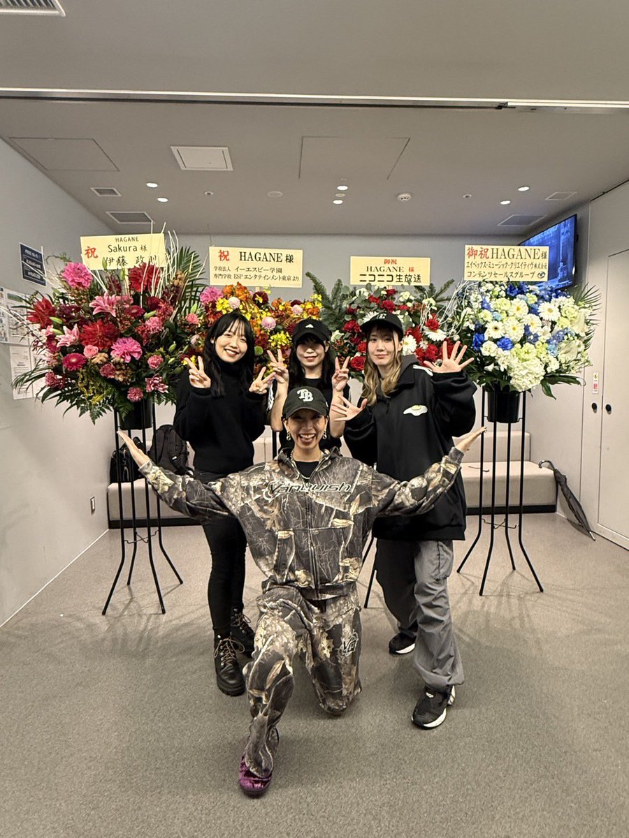 素敵なお花をありがとうございました！！ メンバーカラーのお花とても