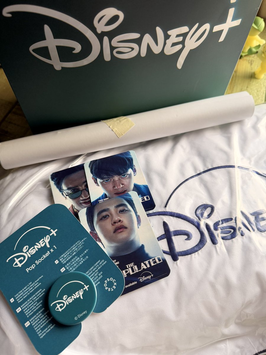 Thank you <a href="/nikkio96/">Nikki, That’s Okay</a> and <a href="/disneyplusph/">Disney+ Philippines</a> for these prizes! Merry, merry Christmas! 🥳 #TheManipulated #DisneyPlusPH