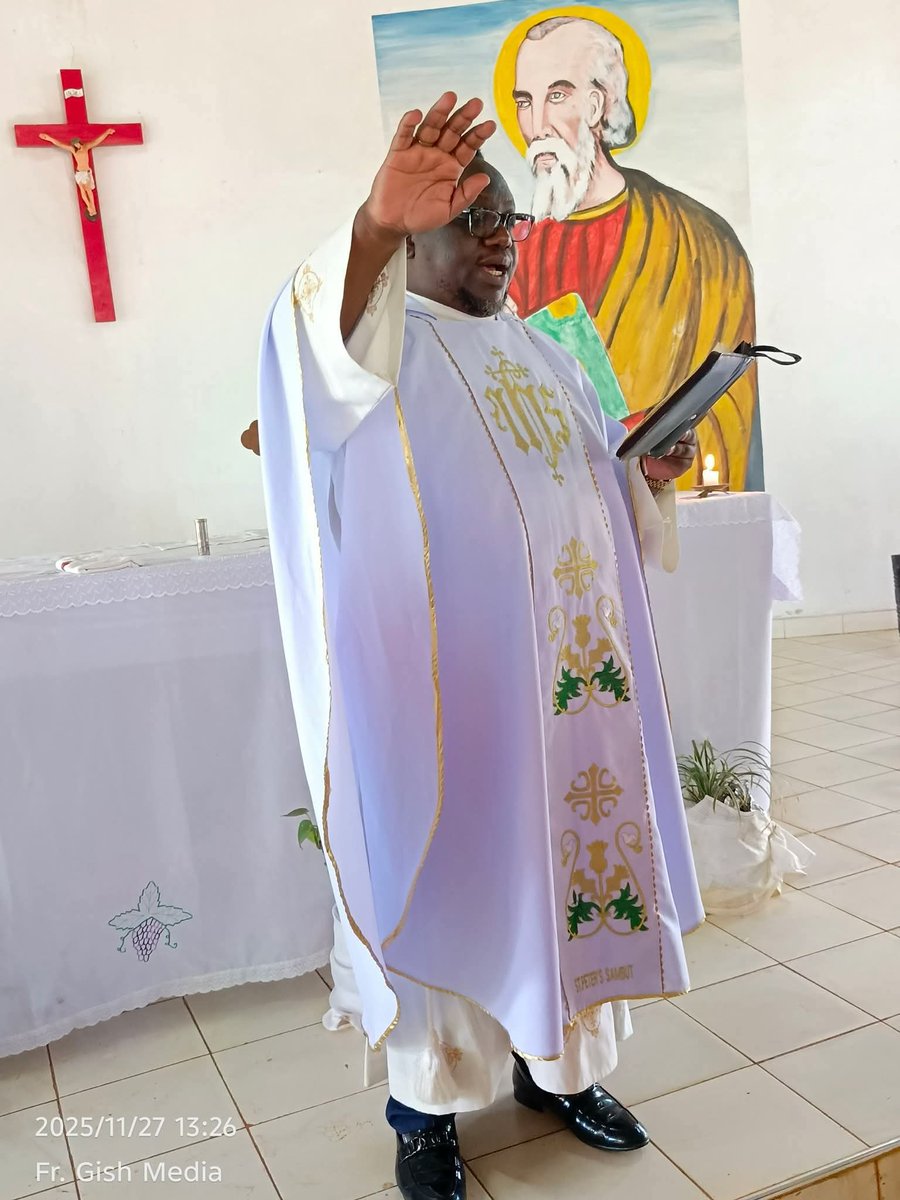 ugcatholics's tweet image. Heavenly Father,
In the stillness of this morning, I come before You with a grateful heart.

Thank You for the gift of Christmas and for Your love that continues each day.

As this new day begins, renew my strength, clear my mind, and guide my steps.

Bless my work, my plans, and…