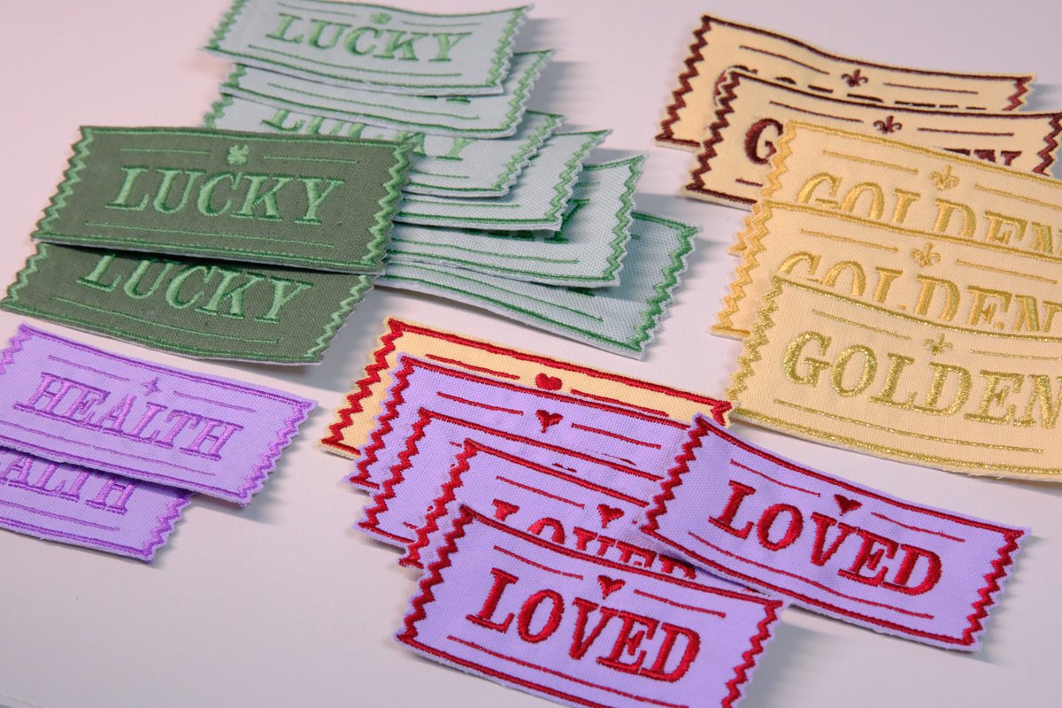 2norang2's tweet image. 트친들의 새해에 행운과 사랑, 풍요와 건강이 함께하길 바라면서 만들어본 자수책갈피를 선물합니다 : )
🎁팔로우 + 인용으로 새해에 가장 필요한 티켓을 외치기!
💝제작된 수량 이내에서 최대한 추첨!