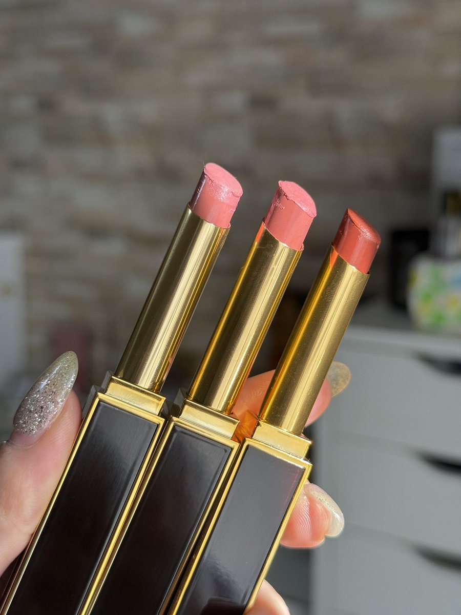 既に使い込んでいてごめん！この前ライブで紹介したトムフォードの