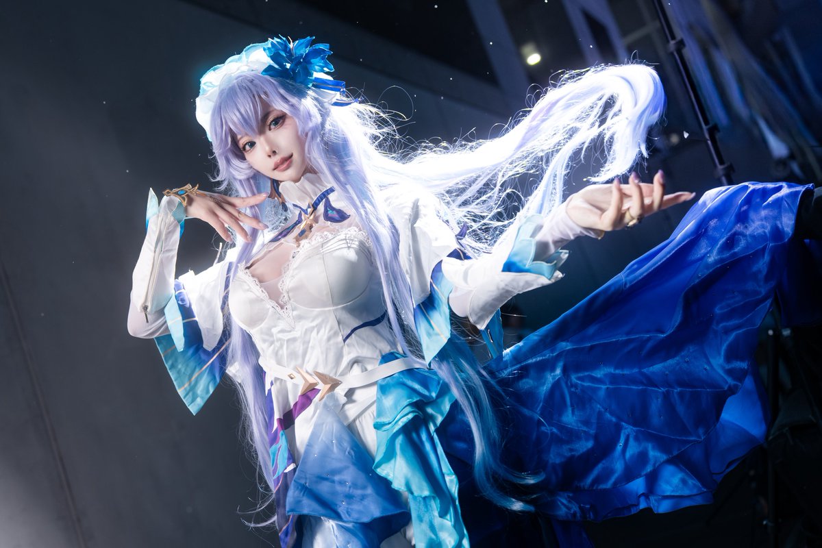 ya_ki7's tweet photo. cosplay

#鳴潮 #カンタレラ #WutheringWaves 
#アコスタ京都駅ビル https://t.co/317tOs453R