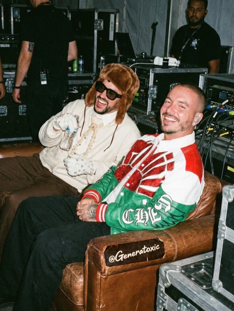 Indie5051's tweet photo. El 2025 fue el año de J Balvin https://t.co/WonV7iroRf