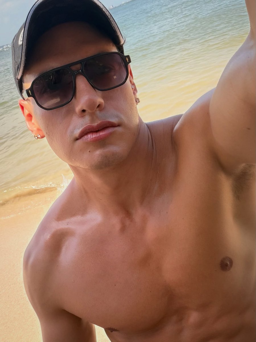 Mister Model Colombia 2026.

#HombresMister
#MisterSinFronteras
#MisterModelColombiaOfficial #MisterModelInternationalColombia2026
#MisterModelColombia2026
#MikeCastañeda