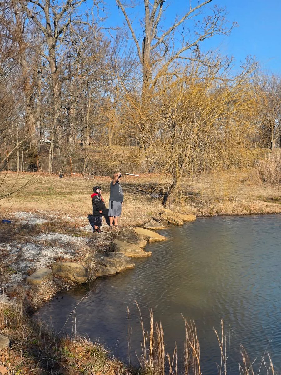 stonergump420's tweet image. This weather is so odd! Christmas day and its 78°! We wished for snow and instead caught fish! 
Fishing after a huffleapuff is one of my favorite elevated activities! Every fish seems like a monster! #fypageシ #comedy #humor #trendingpost #fblifestyle #parenting #couplegoal #fish