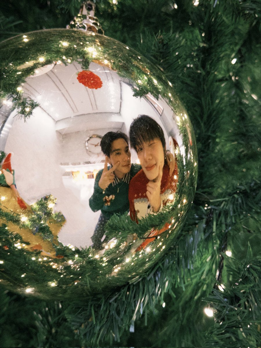 Holiday lights got nothing on this smile 😊