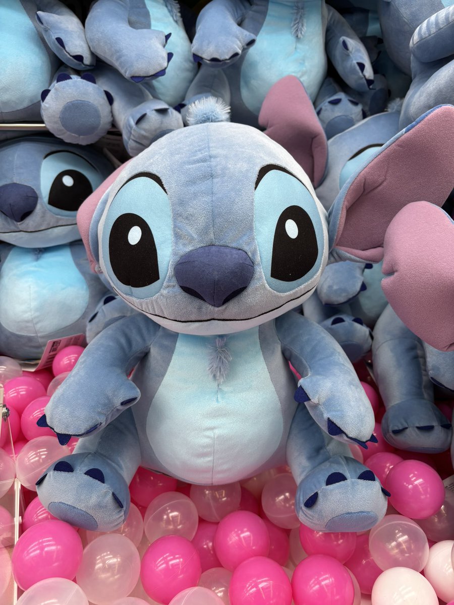 💙新景品入荷情報💙 スティッチ スーパーラージぬいぐるみ おすわり