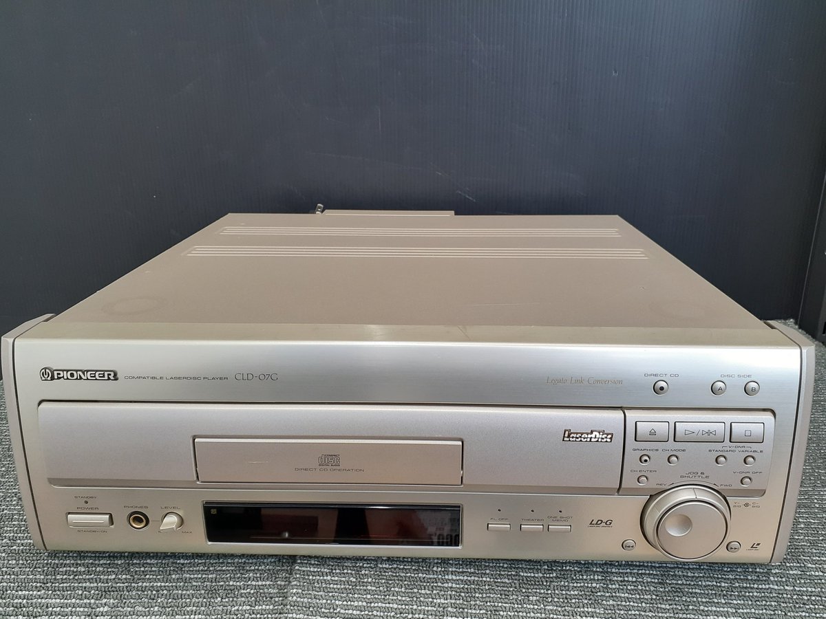 パイオニア　レーザーディスクCLD-HF7G Pioneer CLD-07Gが入荷しました。 今となっては貴重なレーザーディスク