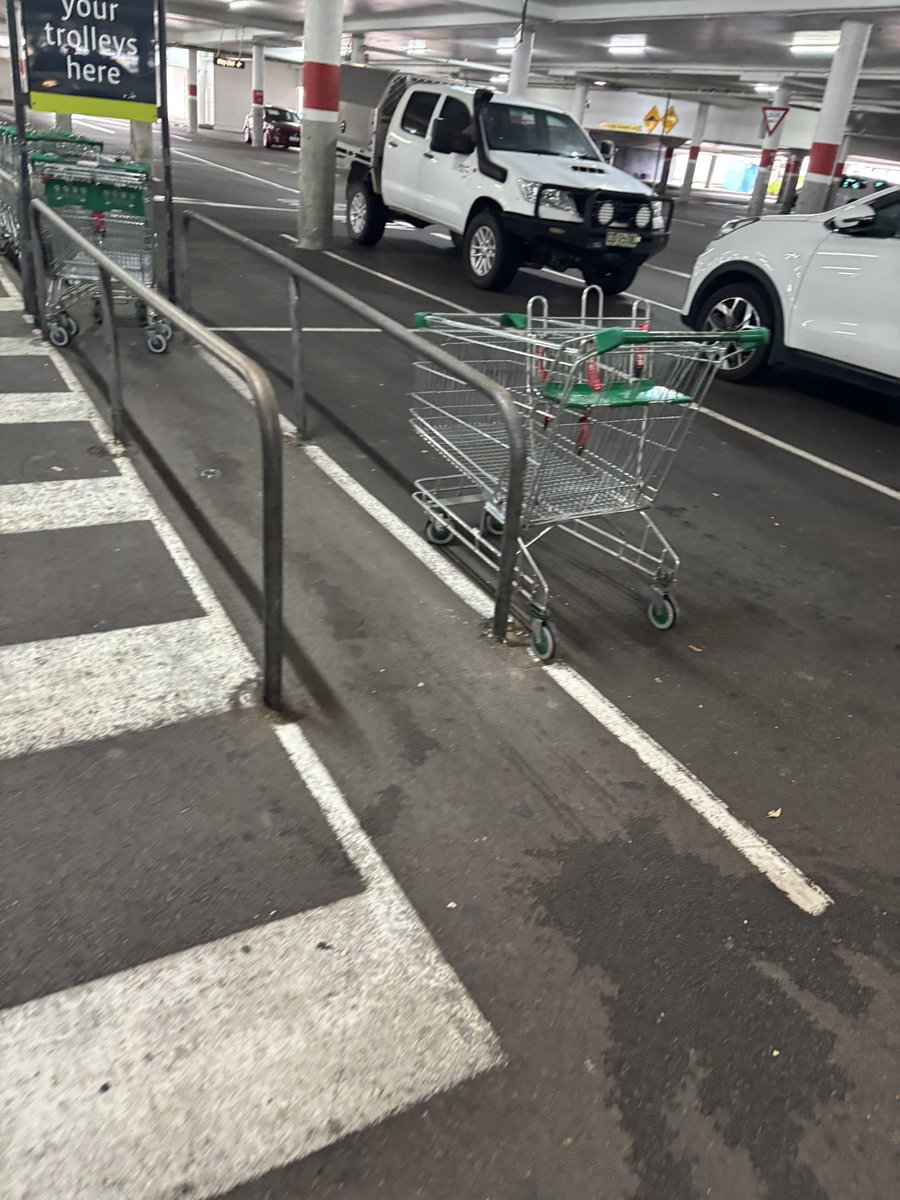 mrgracemugabe's tweet image. absolute bloody disgrace. this person is unfit for society and should be locked away.