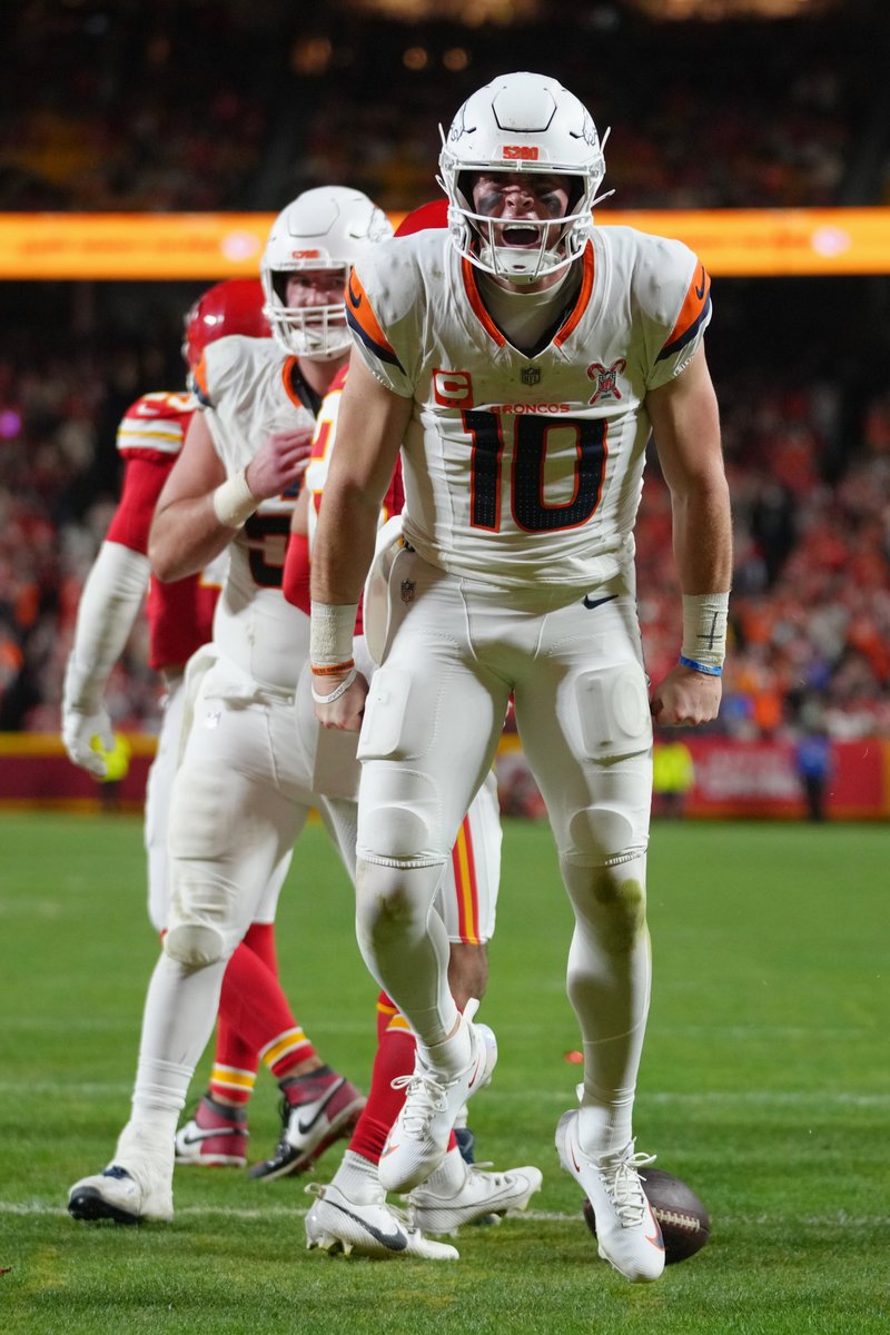 brgridiron's tweet image. One of the best defenses in the league 
#1 seed in the AFC
13-3

Who is stopping the Denver Broncos?