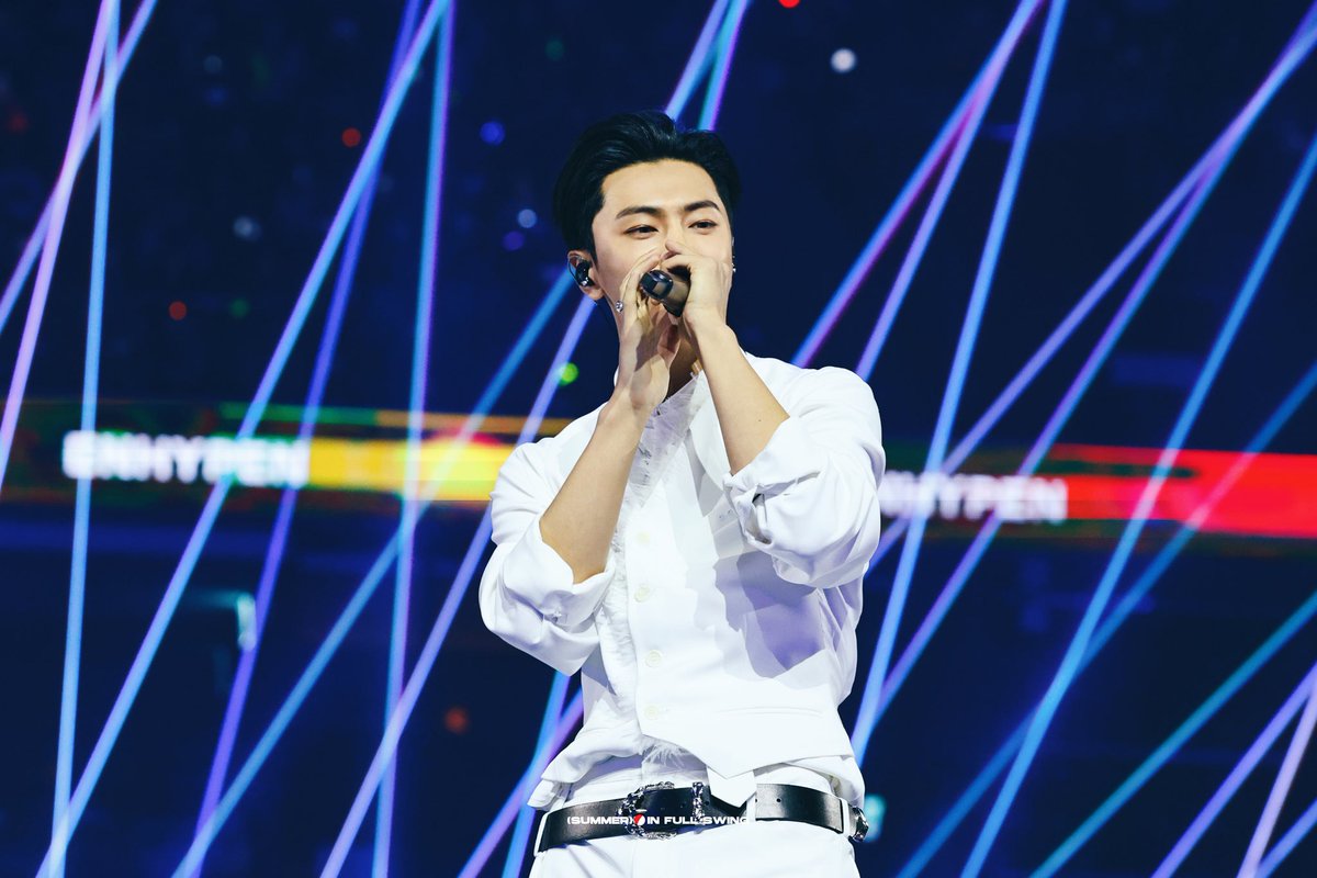 summerinfullswing tweet media