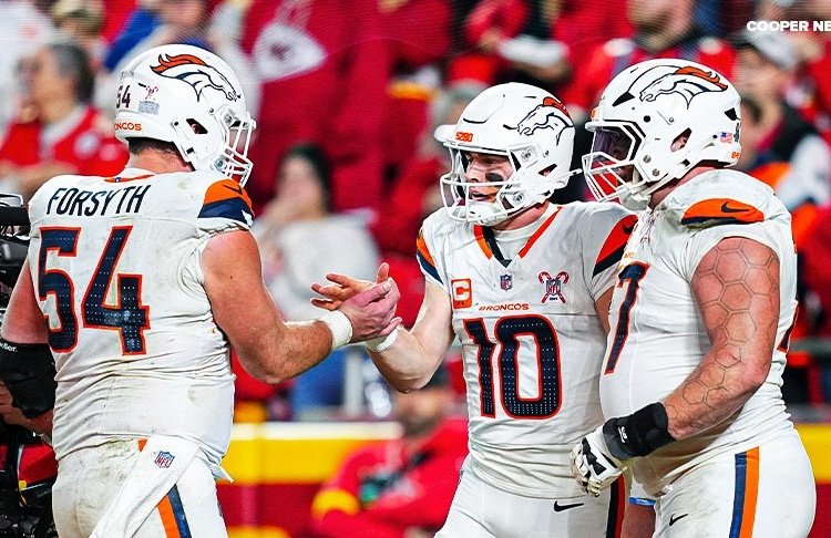 Broncos4six's tweet image. Re-tweet if your team has 13 wins