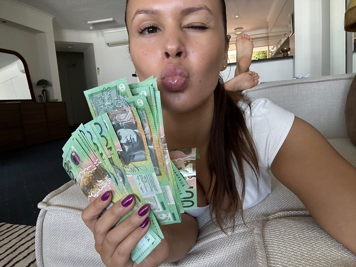 Goddess Meah tweet media