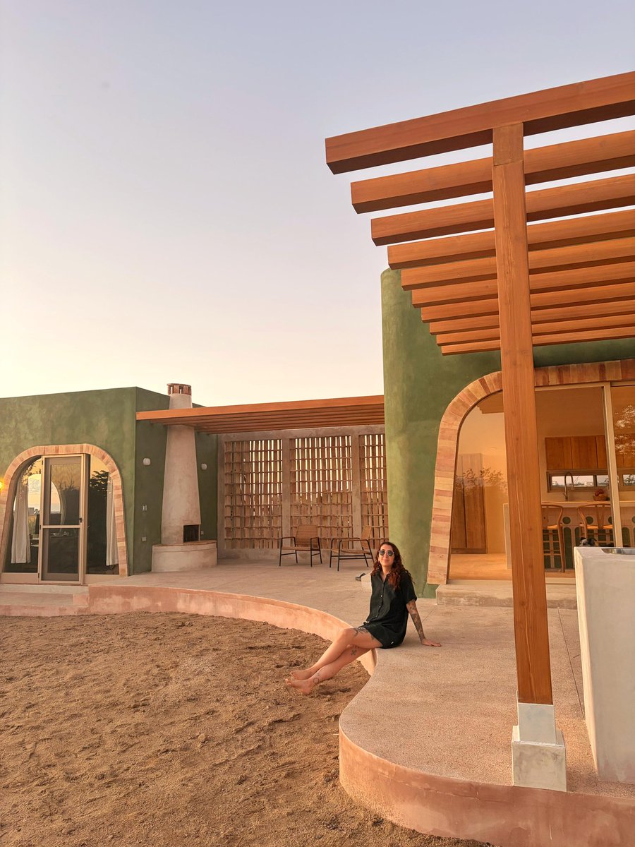 REDArquitectos's tweet photo. Mujeres que habitan 
Women dwelling https://t.co/74KytaX9cq