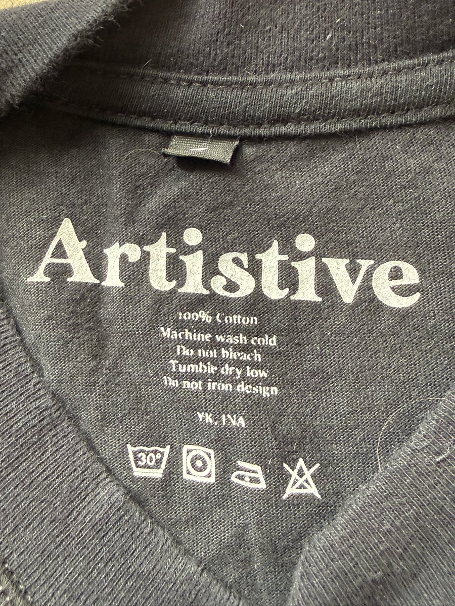 Wts preloved

Kaos billie eilish local brand
Ld 90
💸 45.000

T t shirt atasan