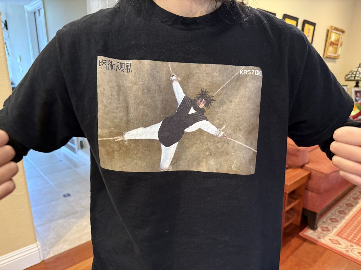 guys look at the shirt i got