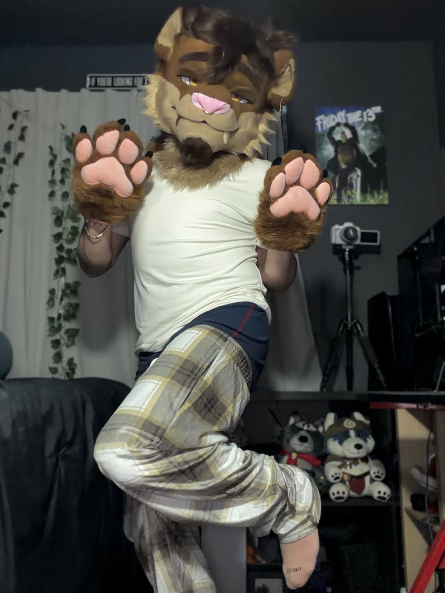 Lavi 🔜 FC tweet media