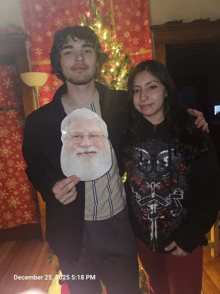 NotReallyStacy tweet media
