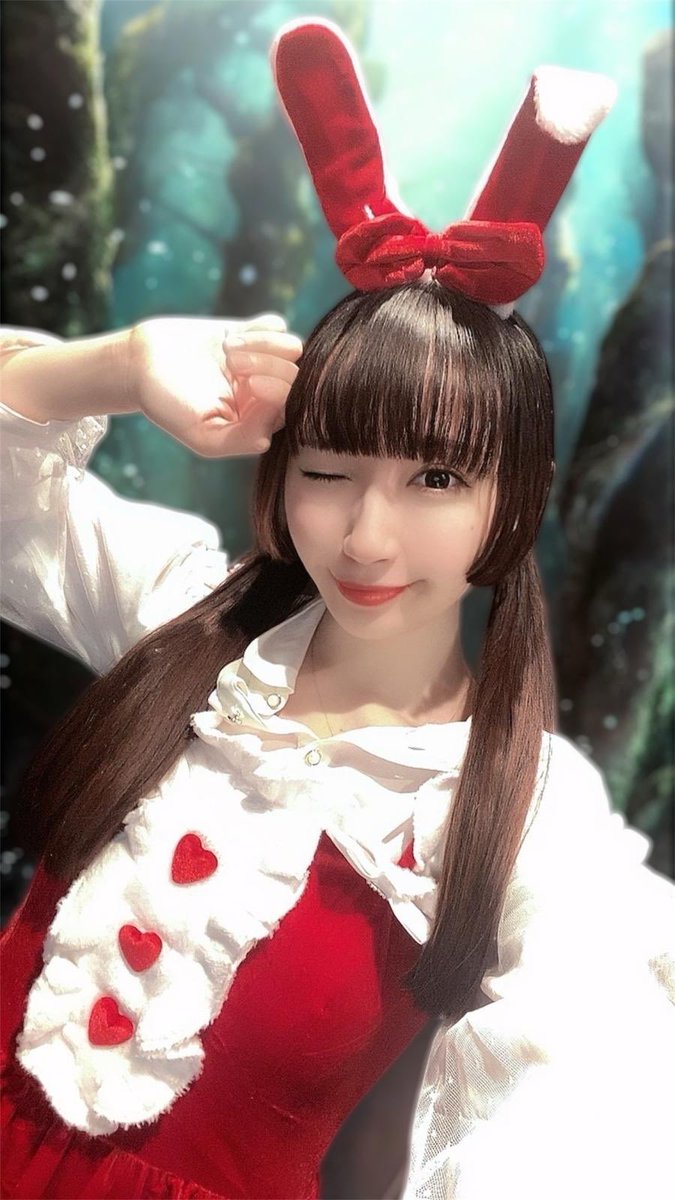 2025年も残り5日❣️ 新しい年が始まる🤤 自分も周りも笑顔で年を