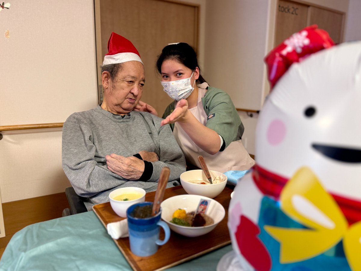 kuushinelm's tweet photo. えるむのクリスマス会は、3階フロア各々で企画。たくさんの笑顔を見ることができました。
＃高齢者複合福祉施設　＃特養　＃グループホーム　＃介護　＃クリスマス会 https://t.co/nKybNi71TE