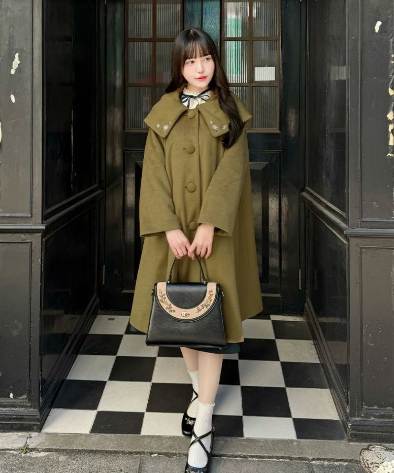 新品　今期新作　アンアナザーアンジェラス　フィント　スプリングコート　グリーン