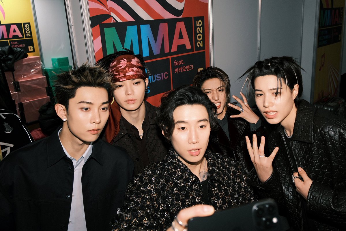 Jay Park at #MMA2025 📸

<a href="/JAYBUMAOM/">JAY BUM PARK</a> #박재범 #JayPark
#멜론뮤직어워드
#MOREVISION #모어비전