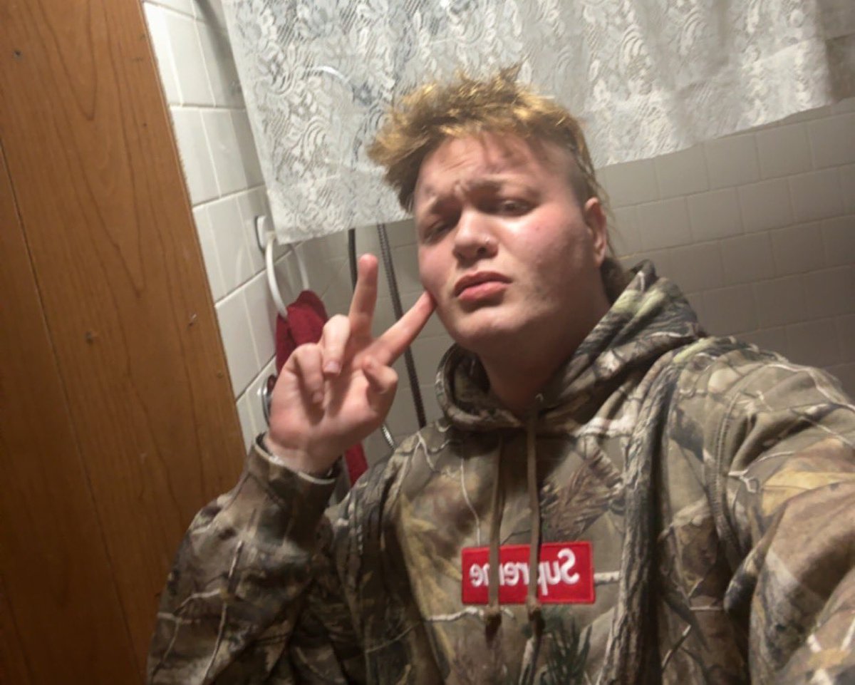 pradably's tweet image. Merry crimeboss