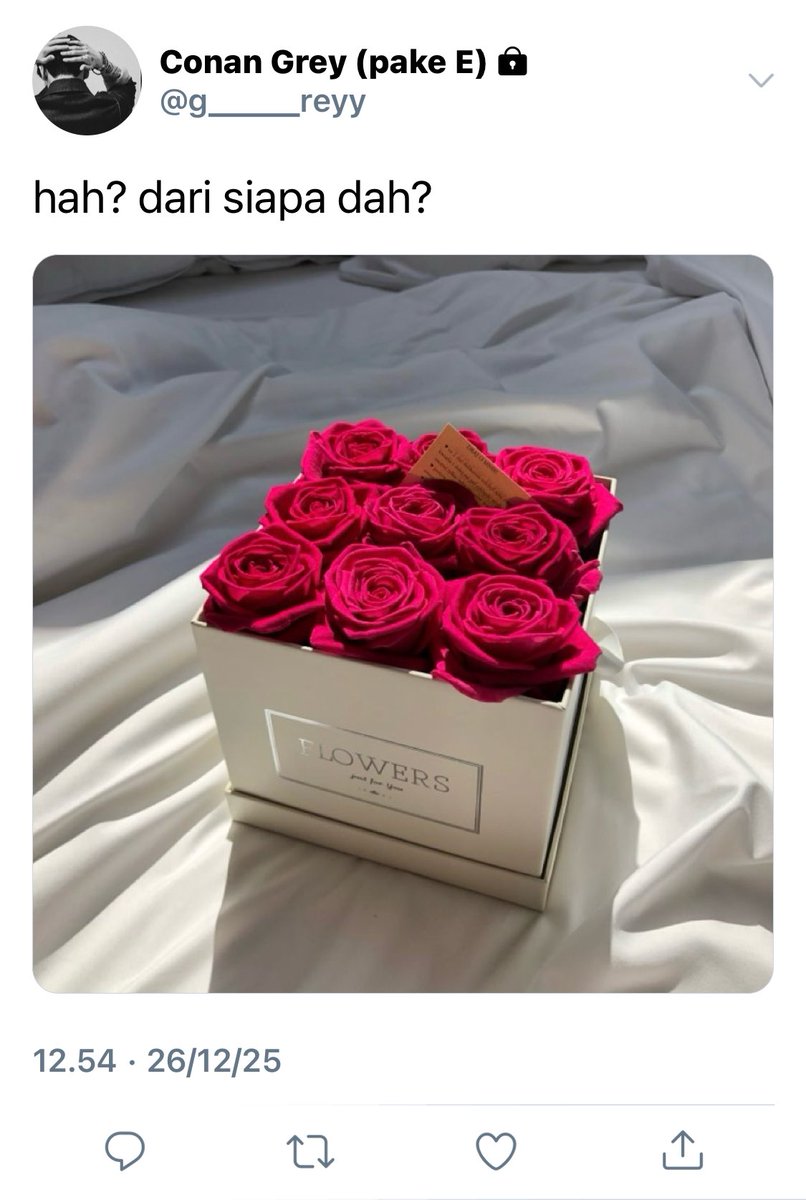 sequexl's tweet image. taekook • kookv au
two tweets au; “paket”