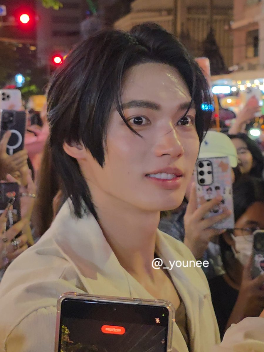 younee🦦🍃 tweet media