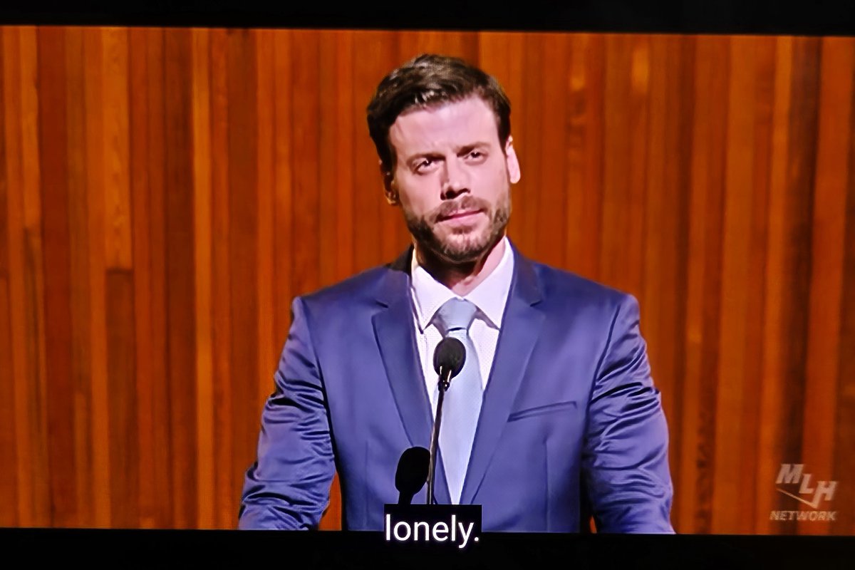 pratyyyy's tweet image. A few minutes in and I am already bawling my eyes out. Oh, Scott Hunter, I love you with all my heart and I will defend you til the day I die. #HeatedRivalry