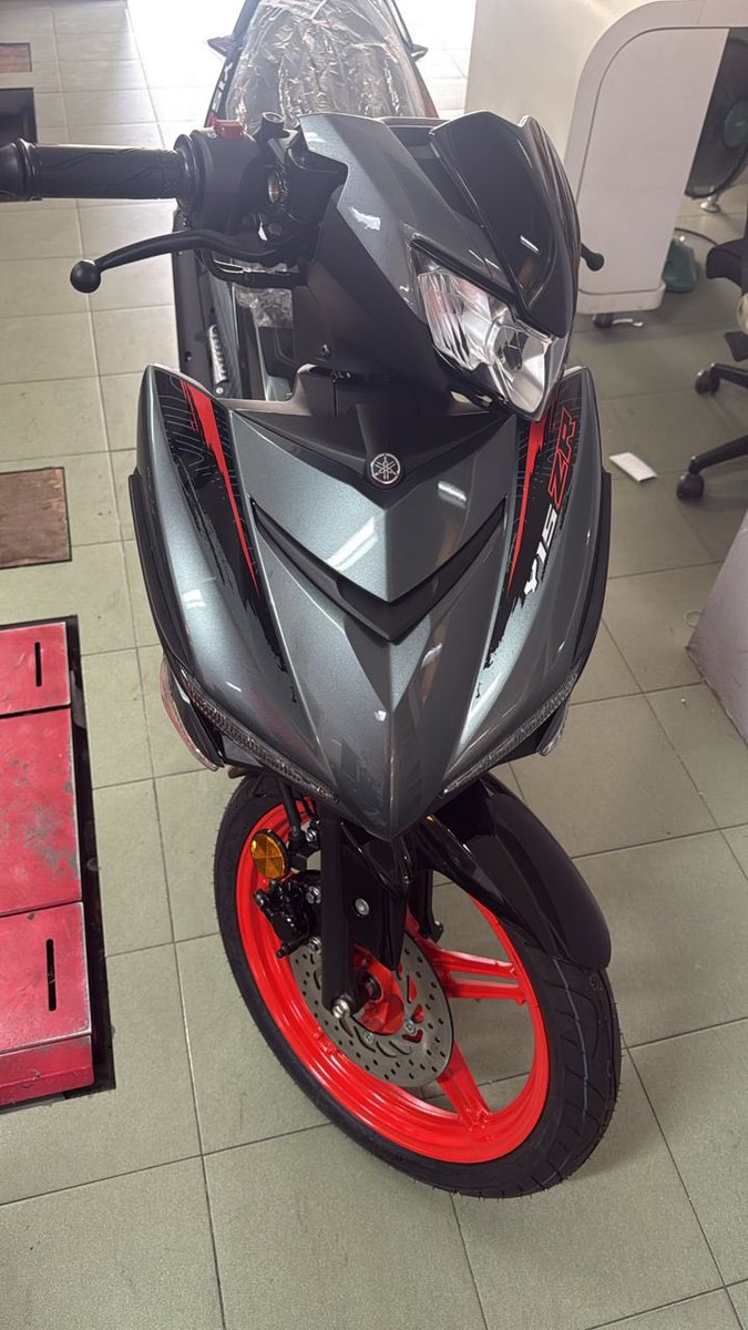 Kehilangan Motorsikal.

Meminta bantuan jika ada yang ternampak motorsikal Y15ZR.

Model Yamaha Y15ZR

Warna Grey/Orange

Nombor Pendaftaran JXU 8671

Terakhir parking di bawah Blok Gugusan Melati A Seksyen 4 Kota Damansara. 

Sila hubungi 0177709224.