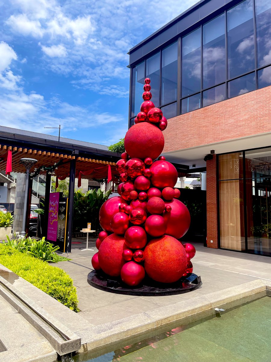 nicodeans's tweet image. pov jadi turis di kota sendiri