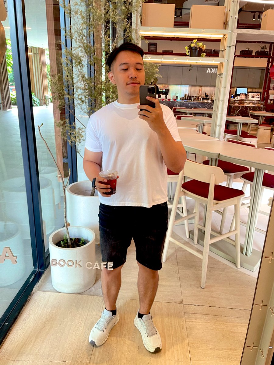 nicodeans's tweet image. pov jadi turis di kota sendiri