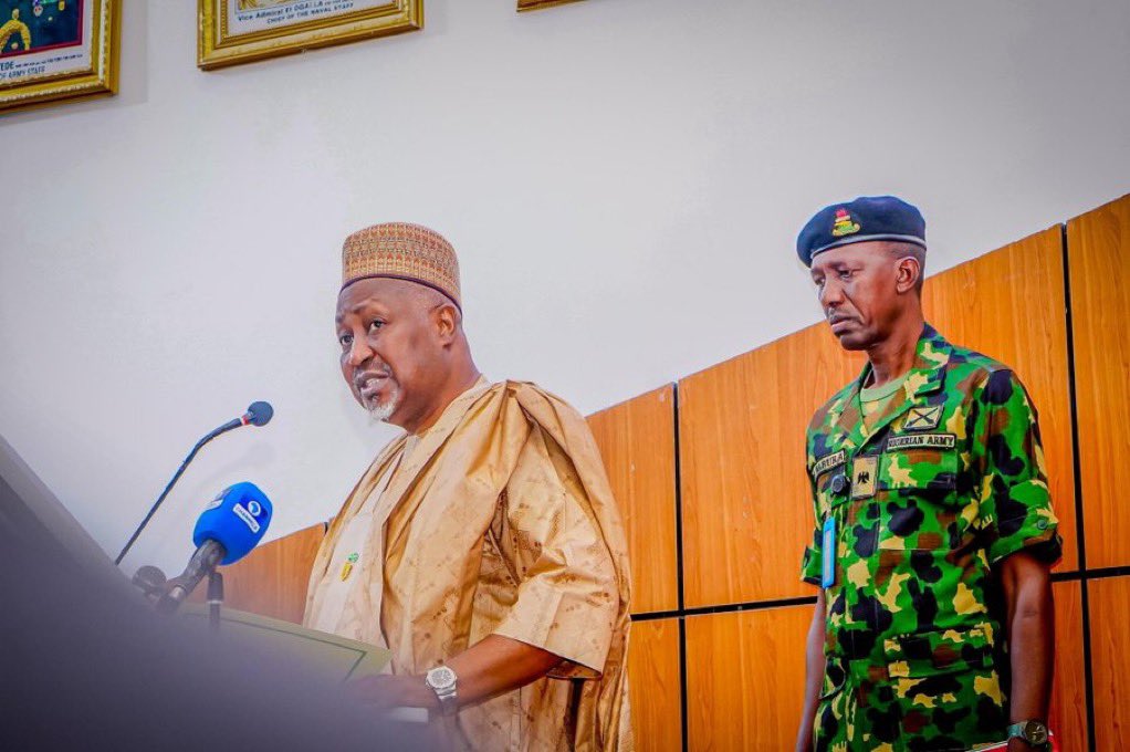 NEFERTITI tweet media