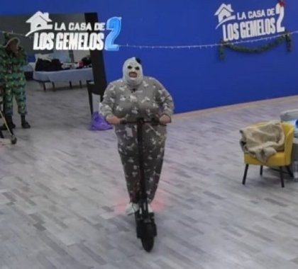 locrack's tweet image. #LaCasaDeLosGemelos2D18 #LaCasaDeLosGemelos2D19  
Terrorifiker 3 ,la matanza final , 
en todos los cines de España