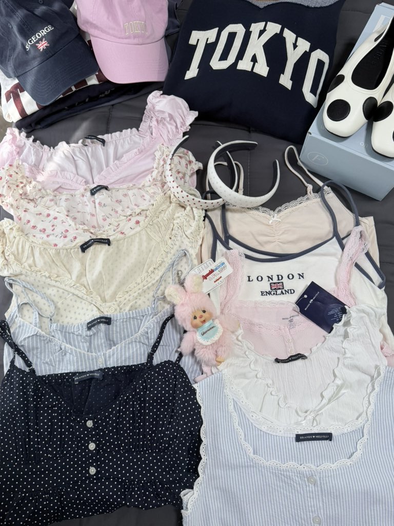 ส่งต่อเสื้อผ้าcutecutee tweet media