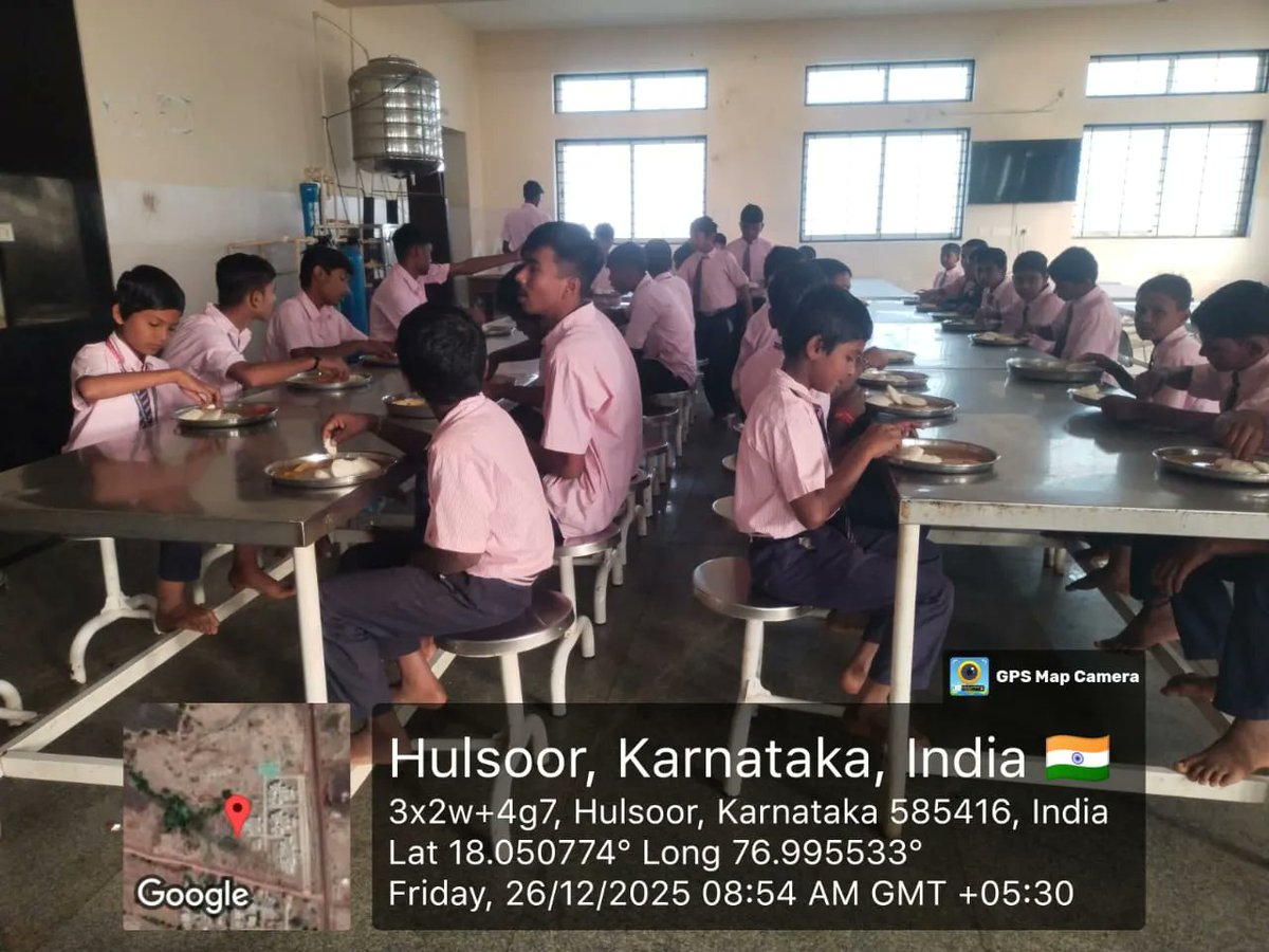 PrincipalMDRS's tweet photo. Break fast  #SocialAudit_SWDMeals #SocialWelfare_Karnataka https://t.co/BHPgrd1RSv