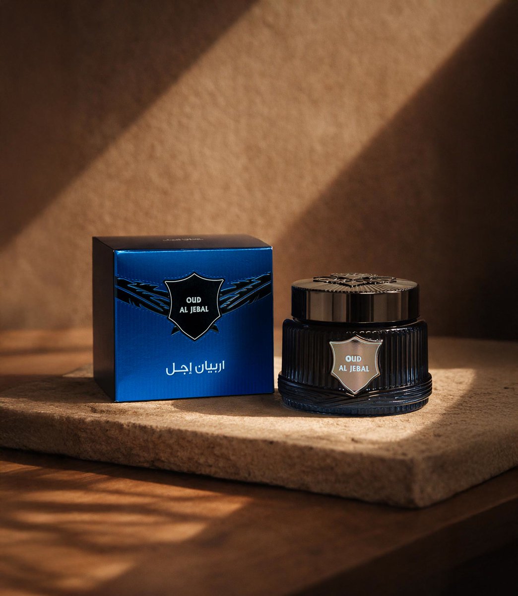 Add warmth to your intimate gatherings with Arabian Eagle's bakhoor, Oud al Jebal.

!أضيفوا لجلساتكُم سحراً خاصاً مع بخور عود الجبل من أرابيان إيغل

#arabianeagle #fragrance #bukhooroudaljebal #oud #aroma #uae