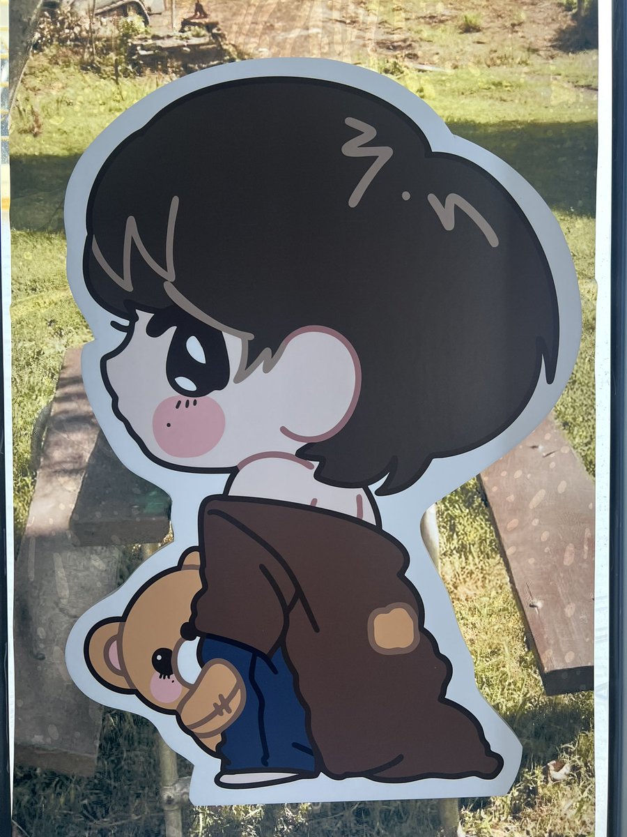 Celebrate Taehyung bday at bday cafe hongdae 😙