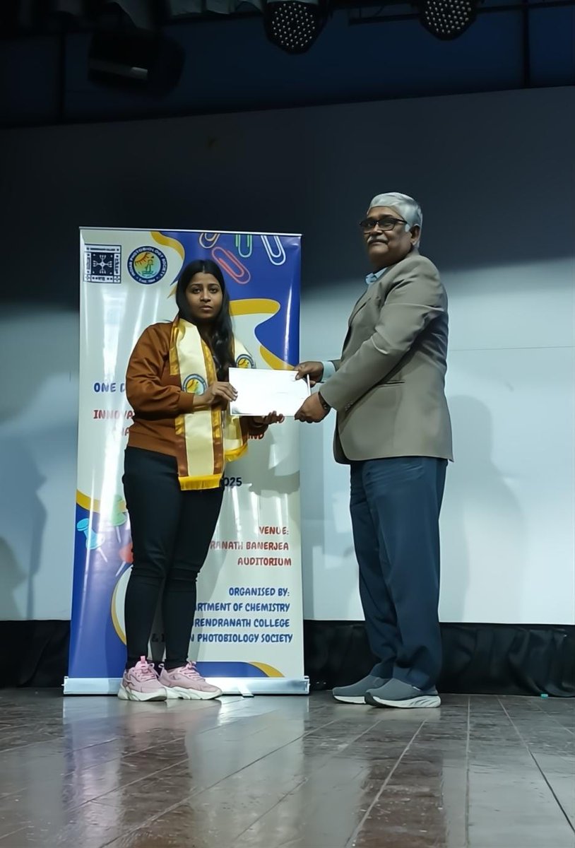 AHajra Lab tweet media