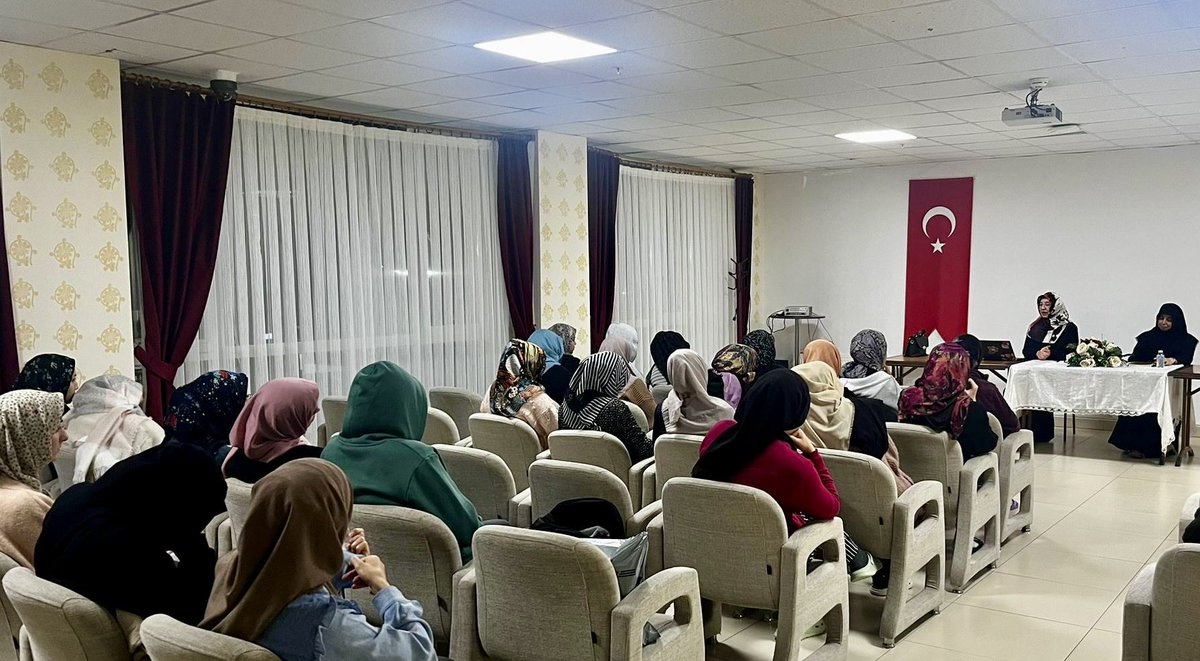 📍 Çankırı Yurdu 
📍 Ilgaz Yurdu
📍 Sabiha Anne Yurdu 

🤲 Öğrencilerimiz, kıymetli konuklarımız ve ilahi grubu eşliğinde Ramazan ayının habercisi, mübarek üç ayların başlangıcı olan Regaip Kandili dualarla, sohbetlerle ve ikramlarla idrak edildi. 🌙