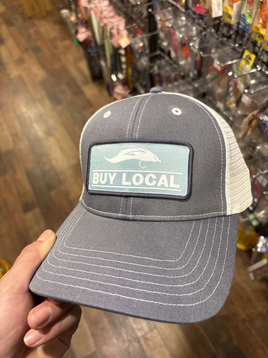 daisukefish's tweet image. 1000円で洒落た帽子あると思ったらSIMMS
来年は毛鉤も頑張りたい